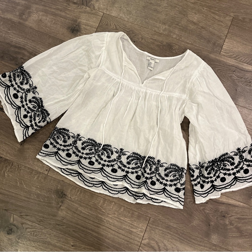 Forever 21 Boho Blouse Top Size Small White
